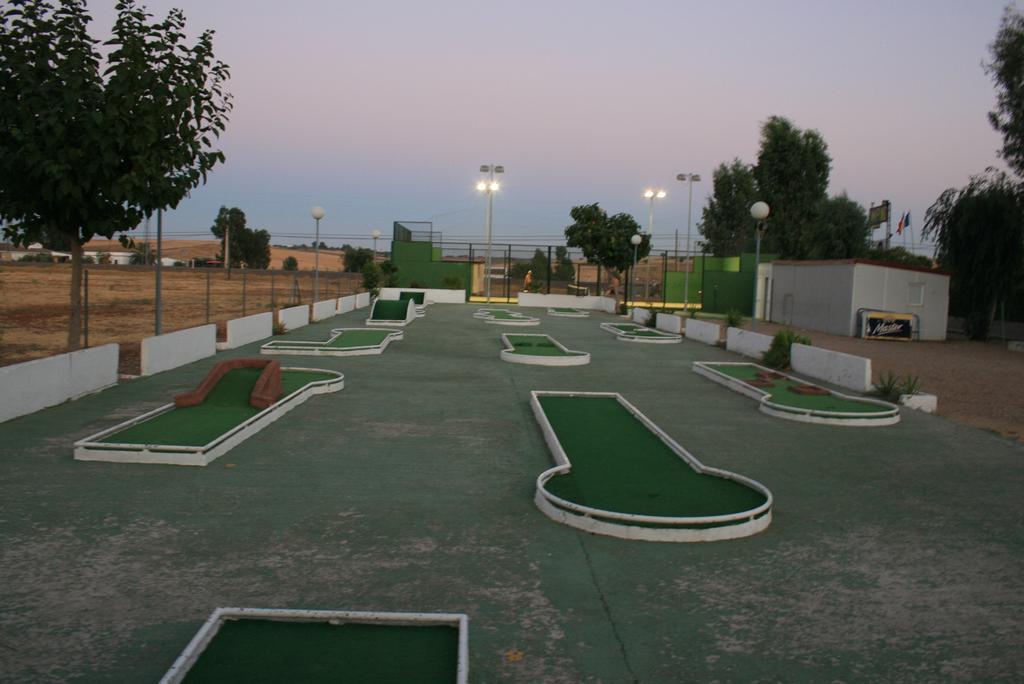 Camping Carlos III La Carlota Eksteriør billede