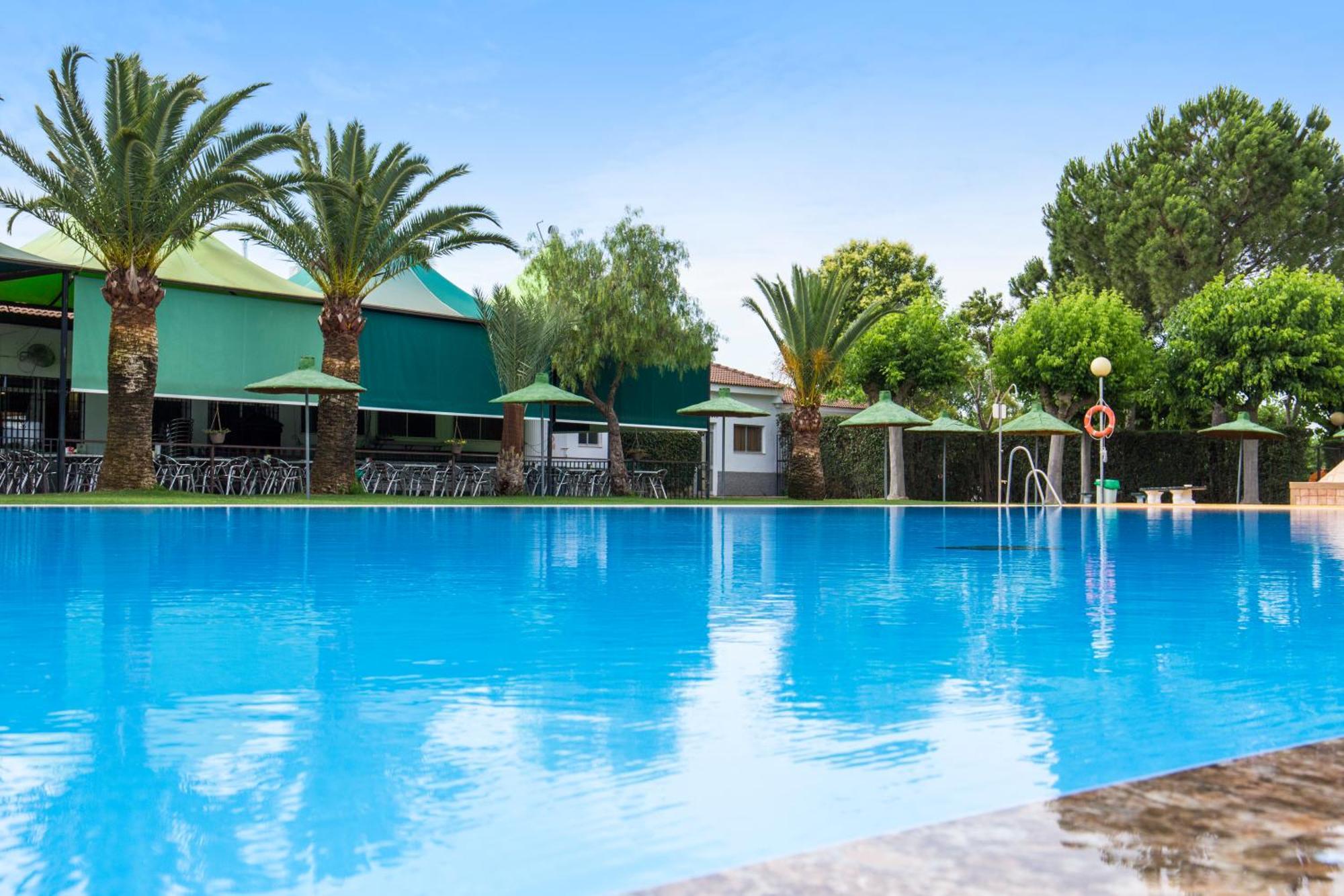 Camping Carlos III Hotel La Carlota Eksteriør billede